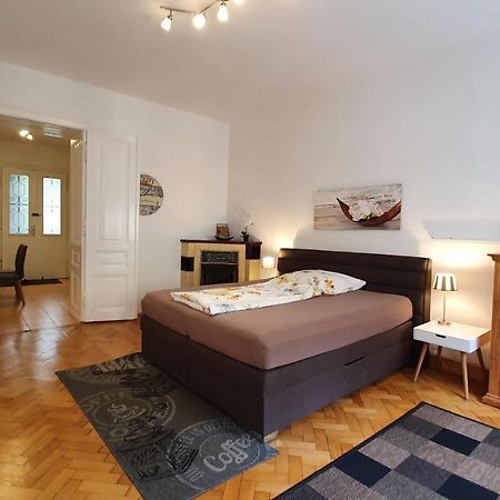 Gorgeous Viennese Apartment 10 Min To City Center المظهر الخارجي الصورة