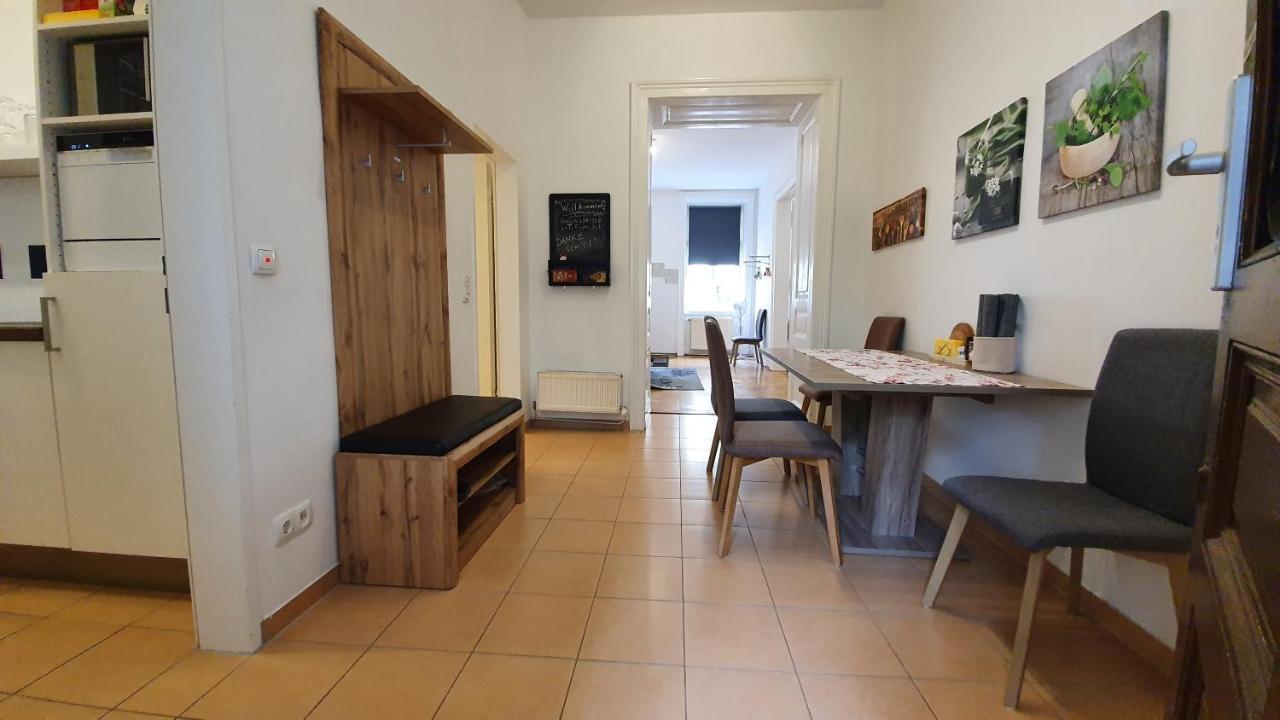 Gorgeous Viennese Apartment 10 Min To City Center المظهر الخارجي الصورة